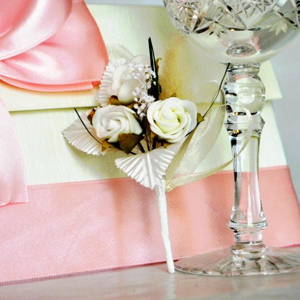 Handmade wedding boutonniere